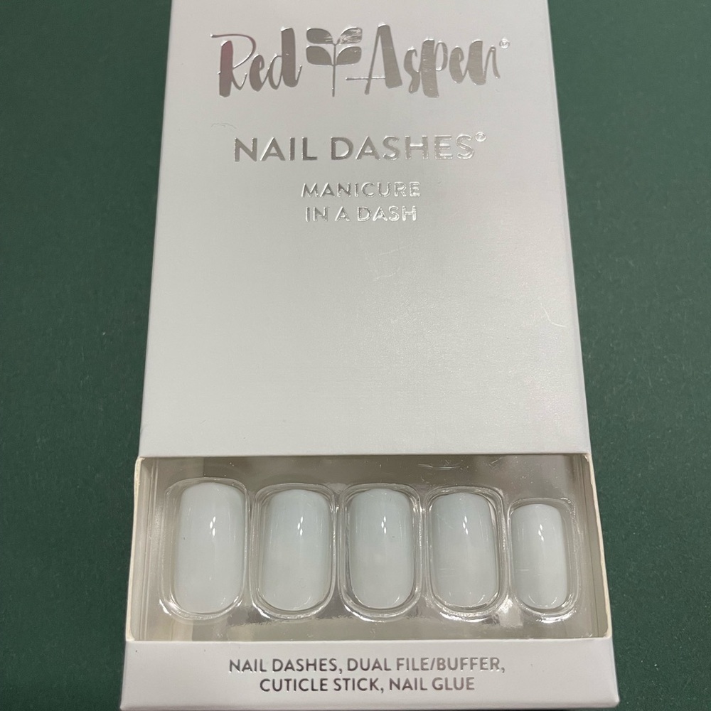 Red Aspen Nail Dash